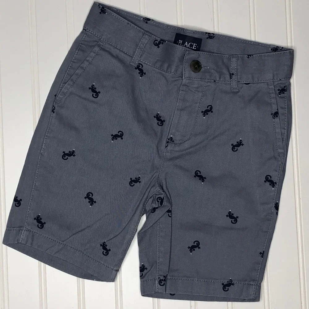 The Children’s Place blue lizard shorts, NWT 5